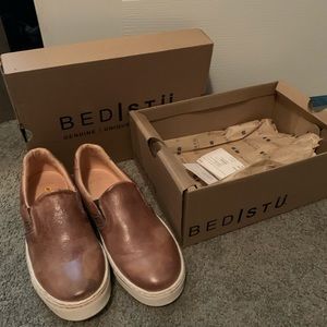 NWT bed Stu Hermione leather sneakers sneakers